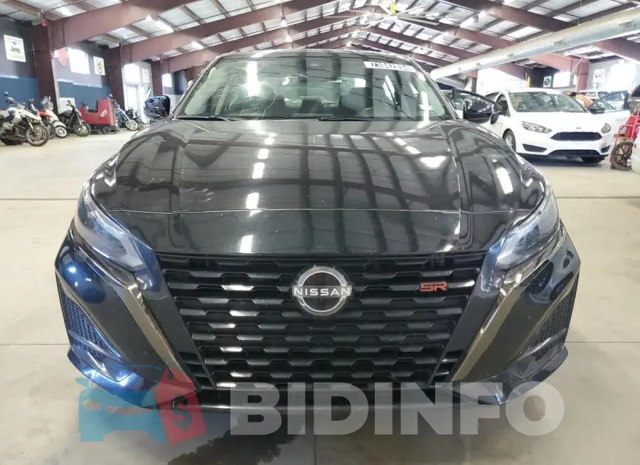 1N4BL4CV9PN340801 Photo# 5