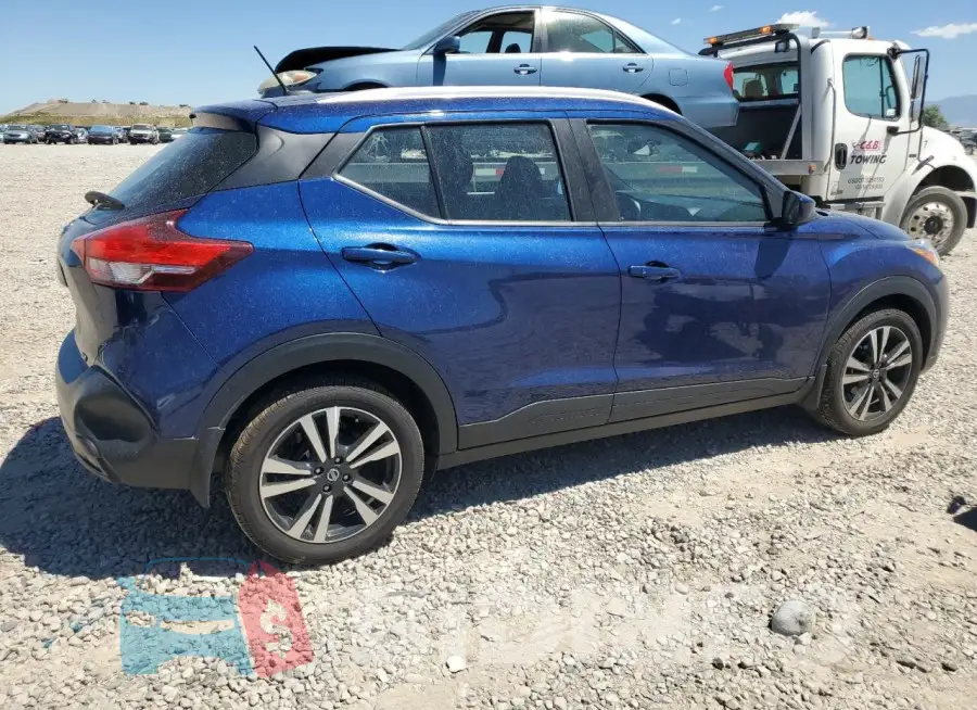 3N1CP5CU3KL505933 Photo# 3
