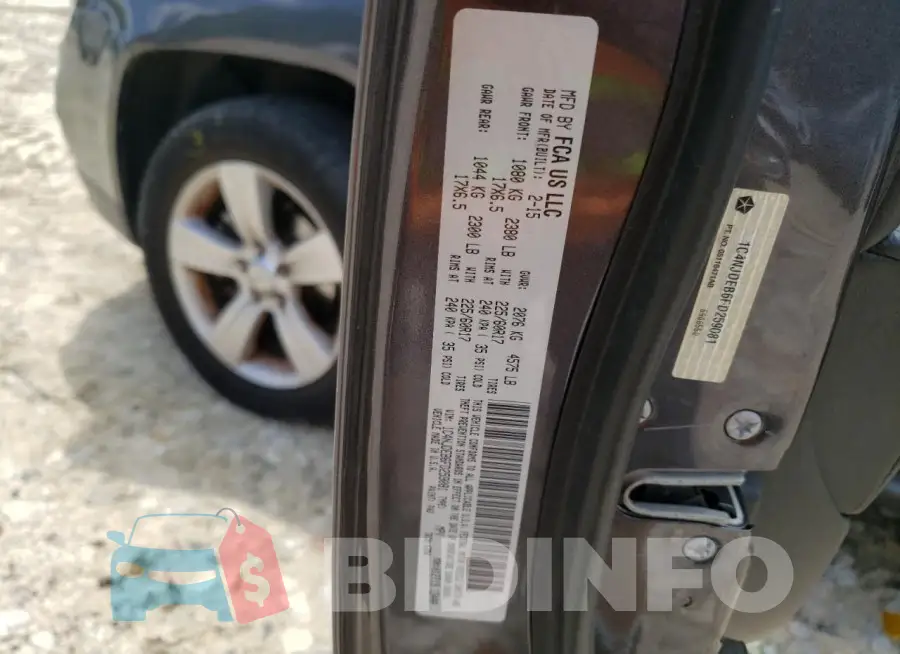 1C4NJDEB6FD259081 Photo# 13