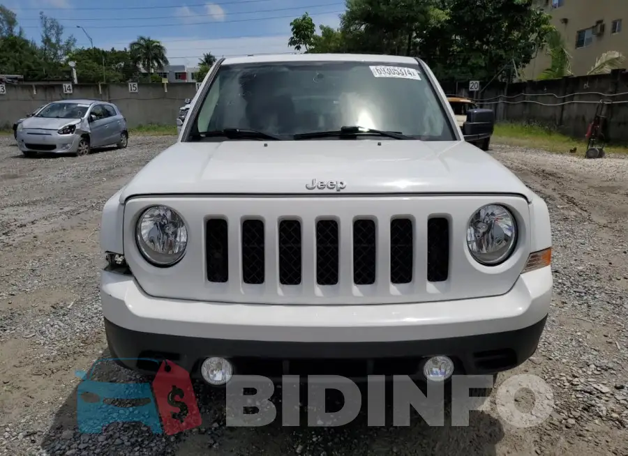 1C4NJPBB6HD166649 Photo# 5