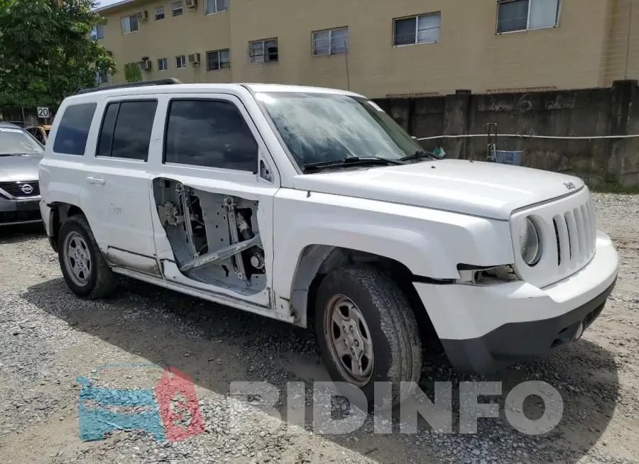 1C4NJPBB6HD166649 Photo# 4