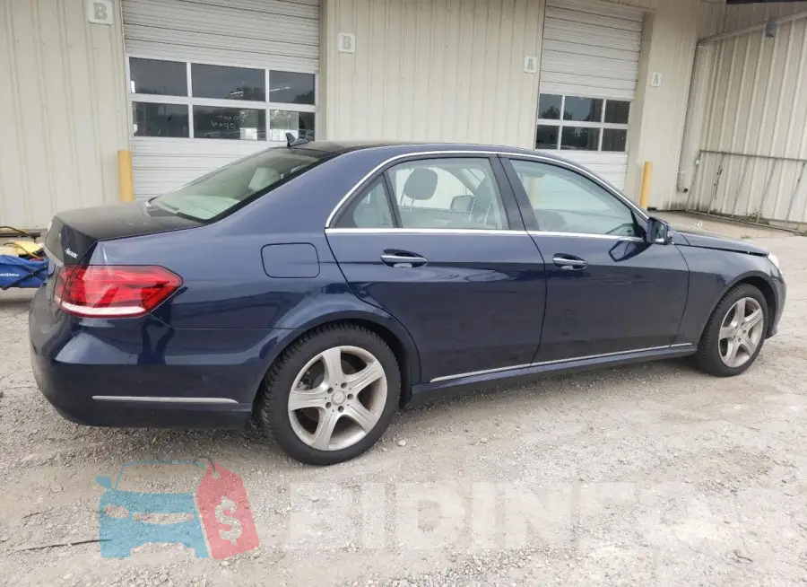 WDDHF8JB2FB090349 Photo# 3
