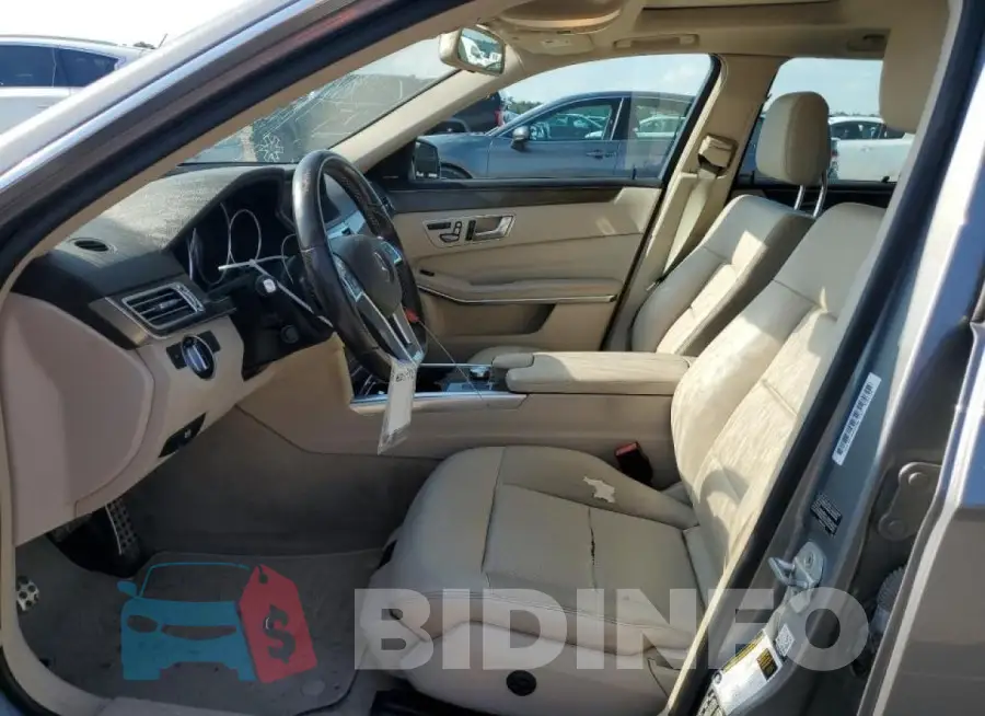 WDDHH8JBXFB115489 Photo# 7