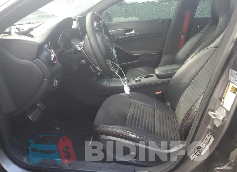 WDDSJ4EB7FN164273 Photo# 7