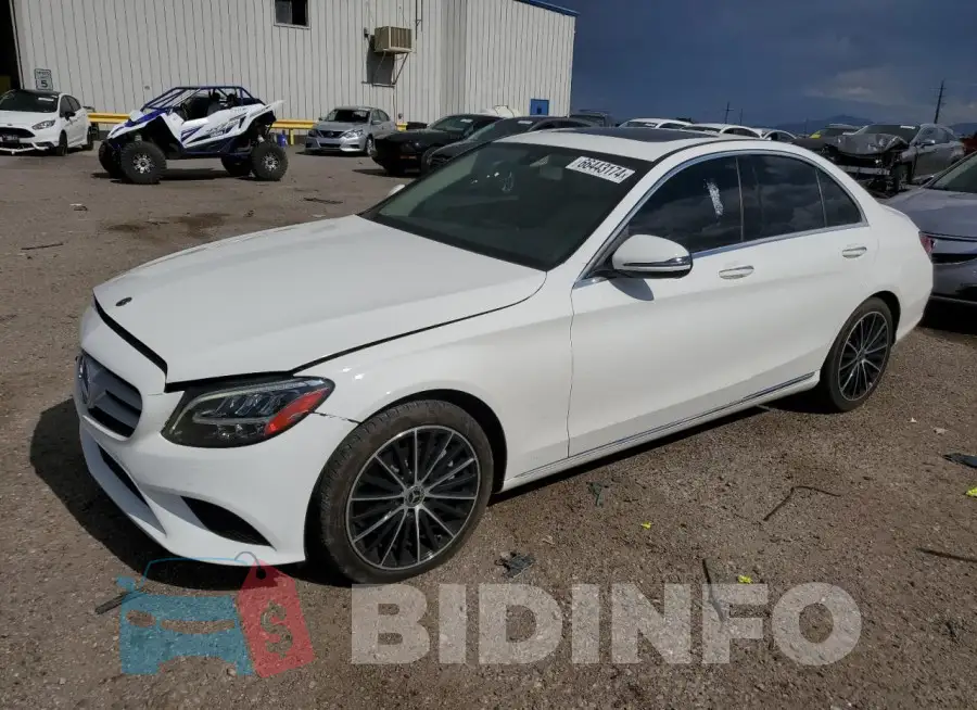 WDDWF8DBXKR458569 Photo# 1