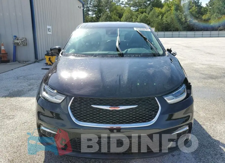 2C4RC1BG4RR148640 Photo# 5