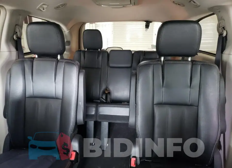 2C4RC1BGXGR186421 Photo# 10