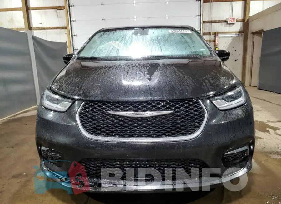2C4RC1BGXPR627884 Photo# 5