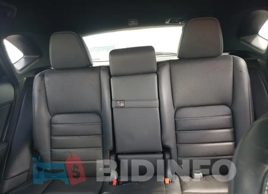 JTJJARBZ8L5004786 Photo# 10