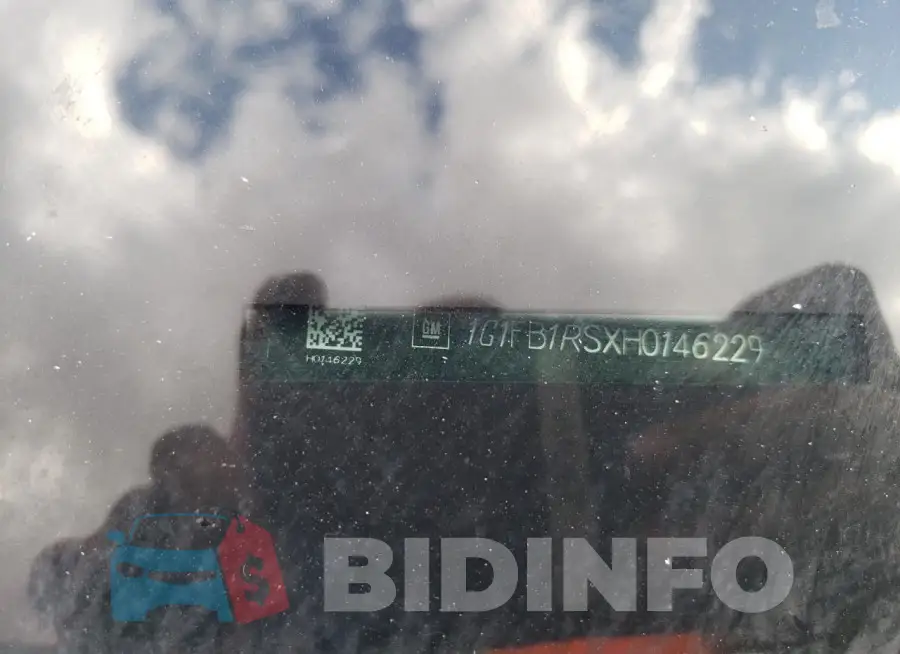 1G1FB1RSXH0146229 Photo# 13