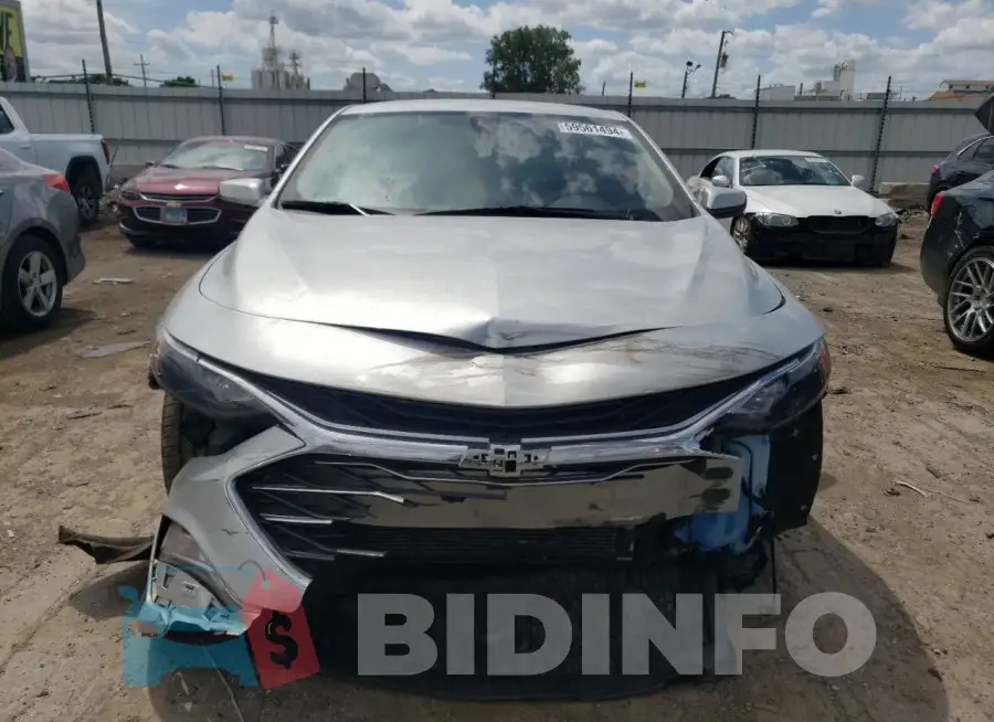 1G1ZD5ST3NF110330 Photo# 5