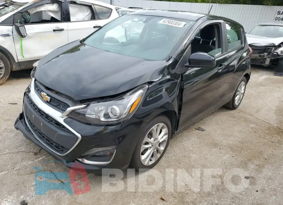 KL8CD6SA4LC445895 Photo# 1
