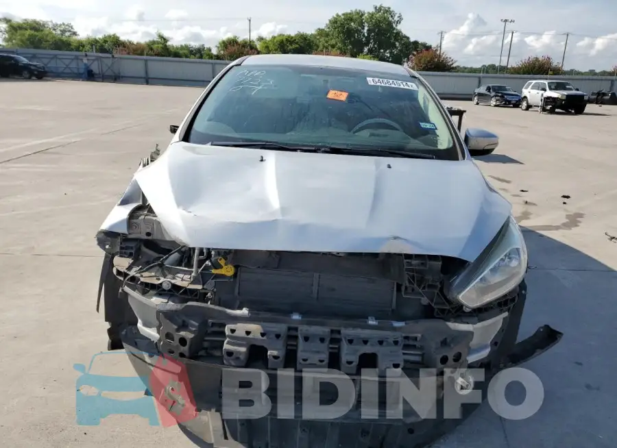1FADP3F28GL305607 Photo# 5