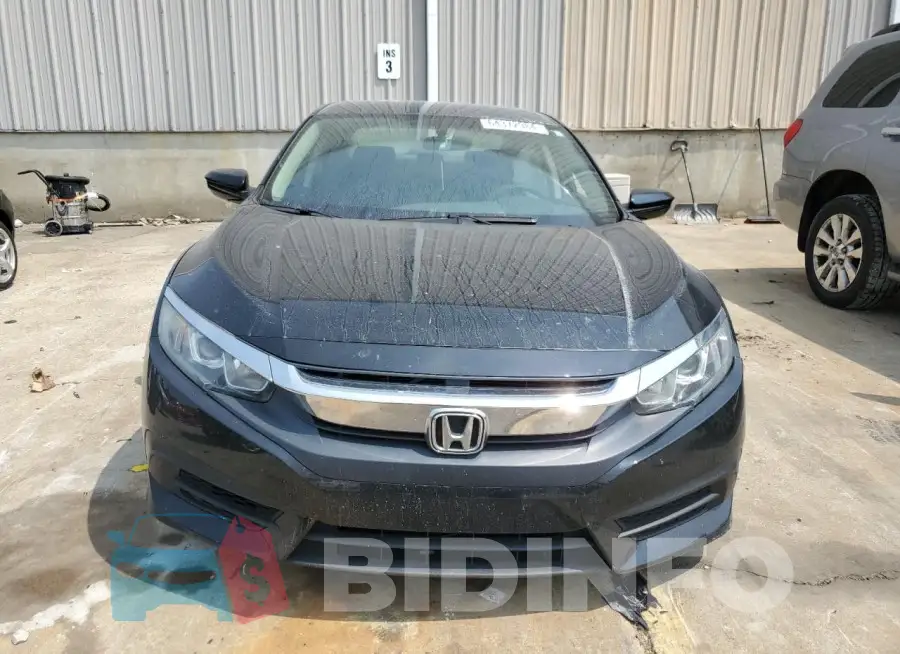 19XFC2F57GE021722 Photo# 5