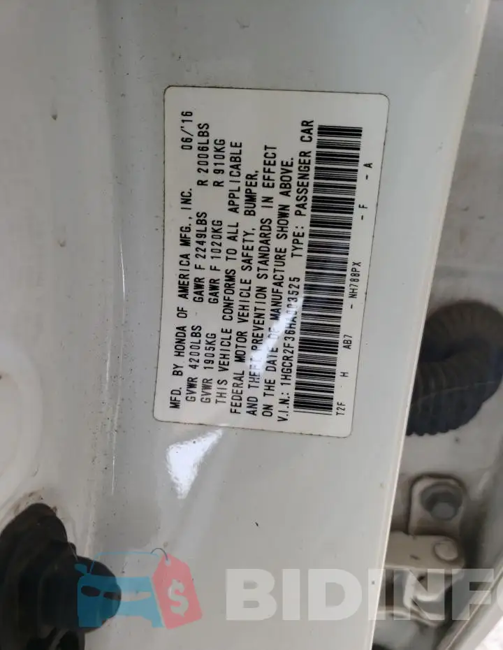 1HGCR2F36HA003525 Photo# 12