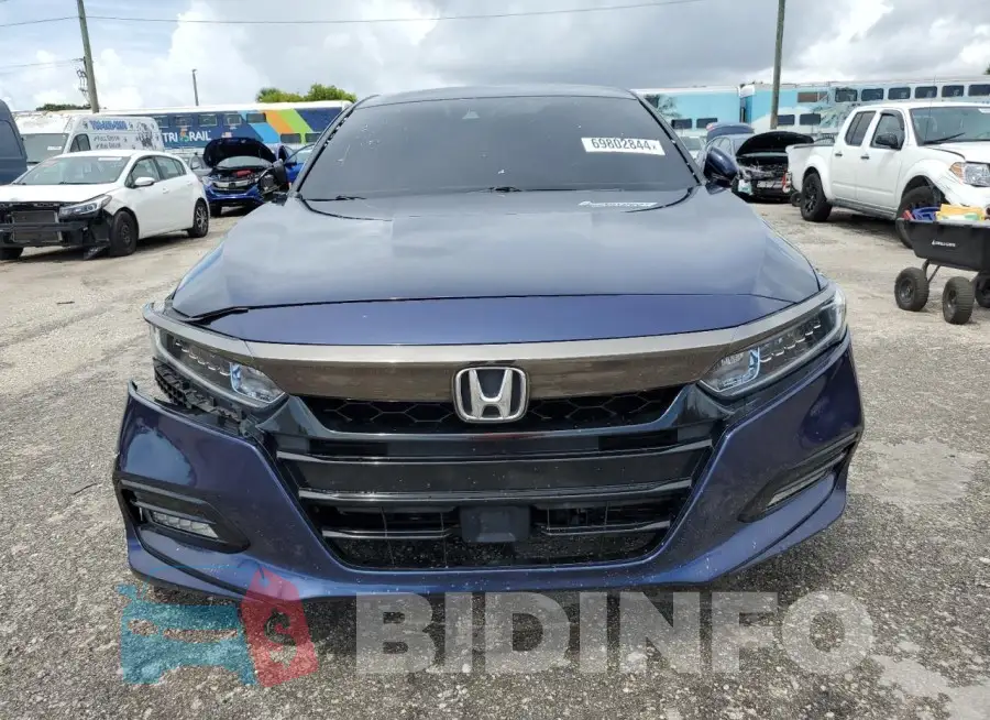 1HGCV3F15KA016550 Photo# 5