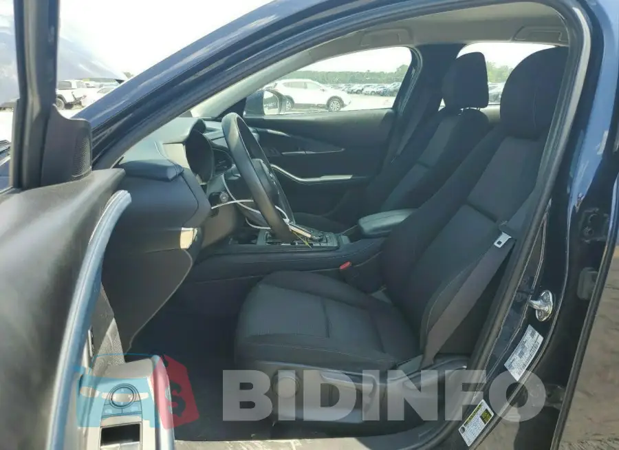 3MVDMBBL5LM104783 Photo# 7