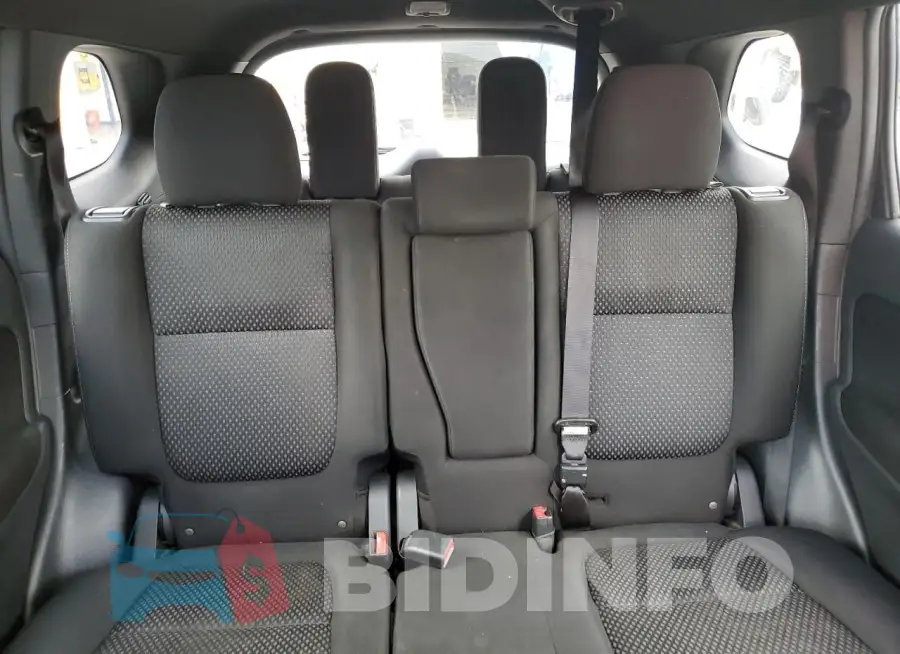 JA4AD3A30JZ061116 Photo# 10