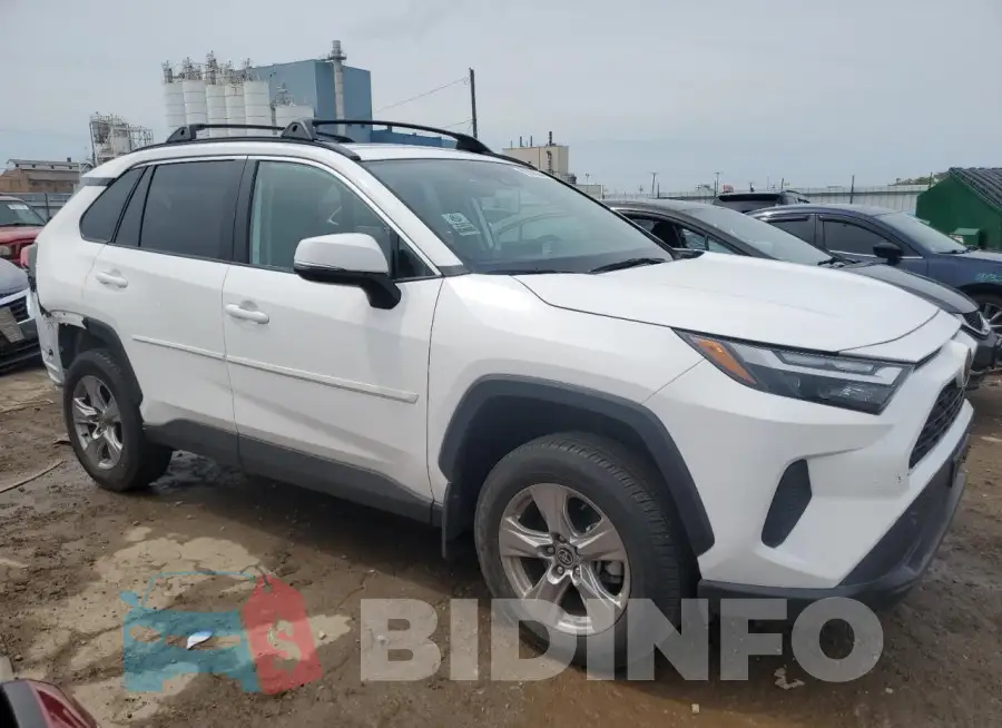 2T3P1RFV6PC334186 Photo# 4