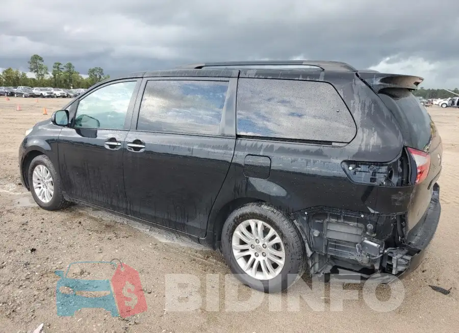 5TDYK3DCXGS709934 Photo# 2