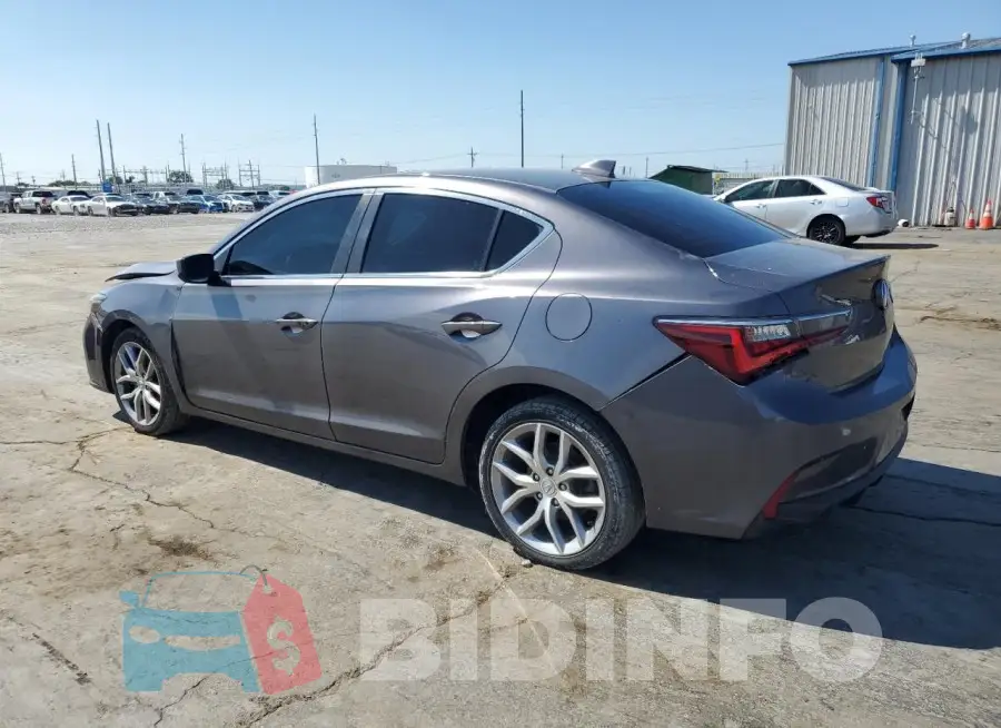 19UDE2F32KA000838 Photo# 2