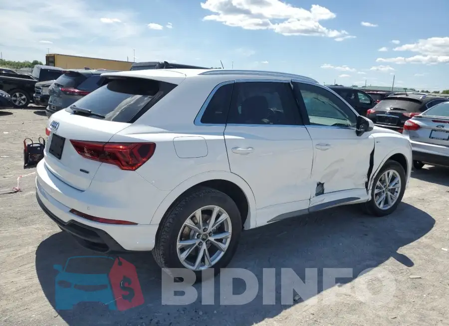 WA1EECF32M1022506 Photo# 3