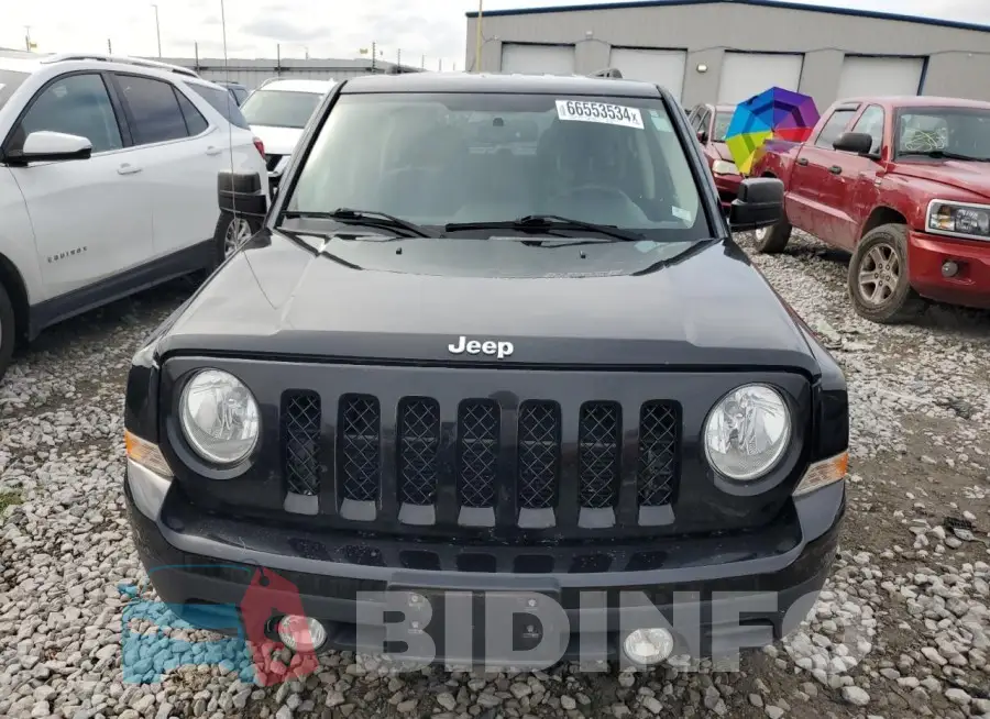 1C4NJPBB3GD526149 Photo# 5