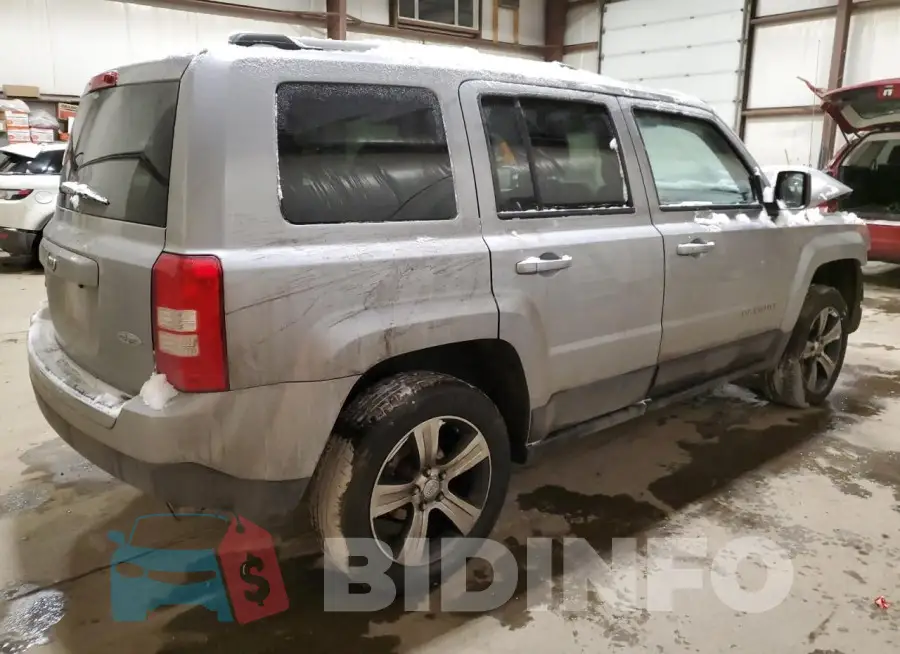 1C4NJRAB6HD178734 Photo# 3
