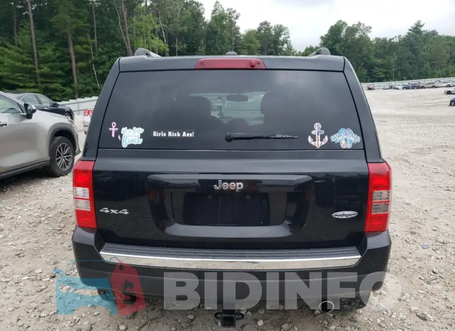 1C4NJRFB2HD210765 Photo# 6