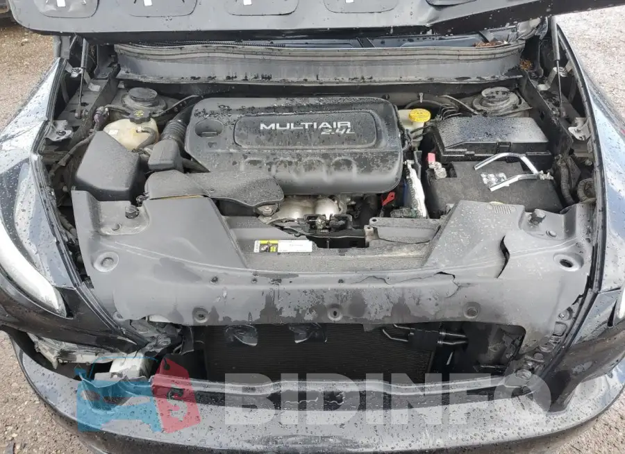 1C4PJLCB2FW655910 Photo# 12