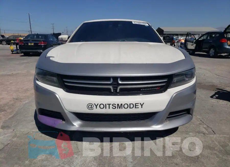 2C3CDXBG5FH737868 Photo# 5