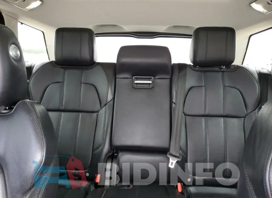 SALWR2FV6HA135268 Photo# 10