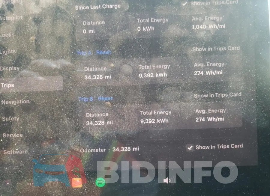 5YJ3E1EB2NF130210 Photo# 9