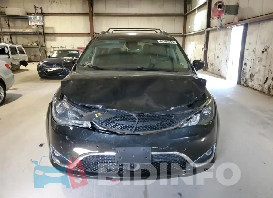 2C4RC1EG1JR115515 Photo# 5
