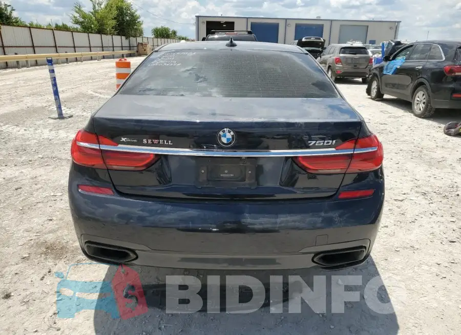 WBA7F2C57JB238558 Photo# 6