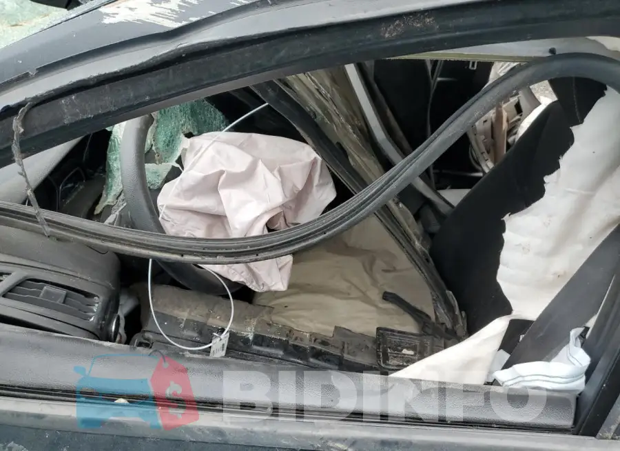 1FADP3F2XHL330736 Photo# 7