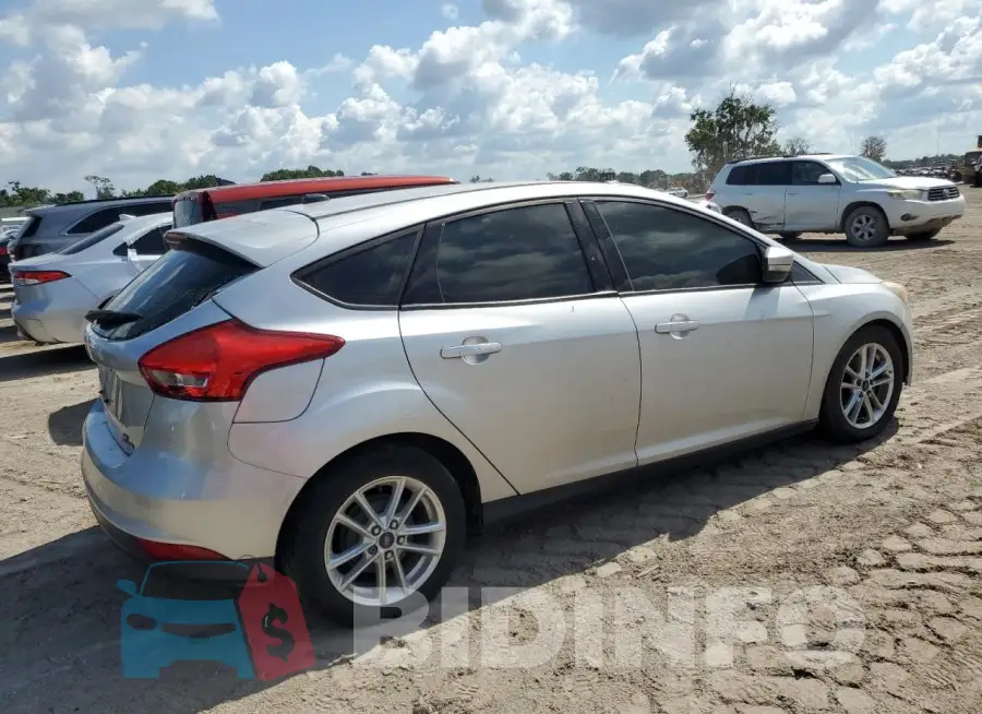 1FADP3K26GL271463 Photo# 3