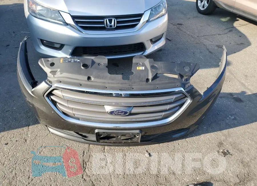 1FAHP2E85KG110213 Photo# 12
