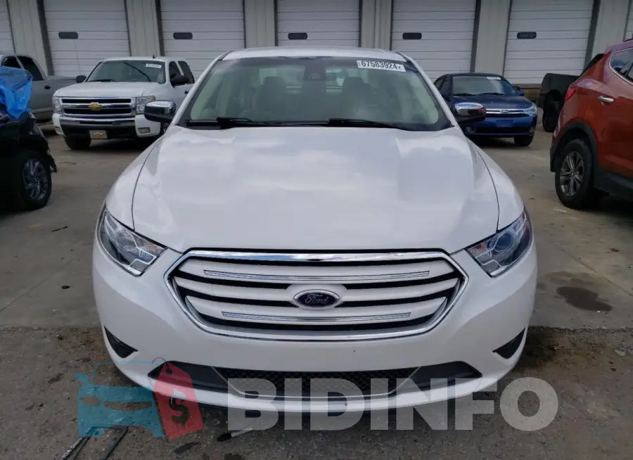 1FAHP2J82FG116739 Photo# 5