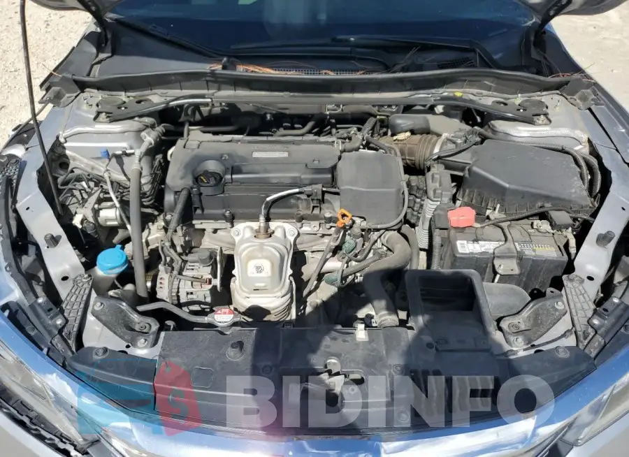 1HGCR2F54GA128152 Photo# 11