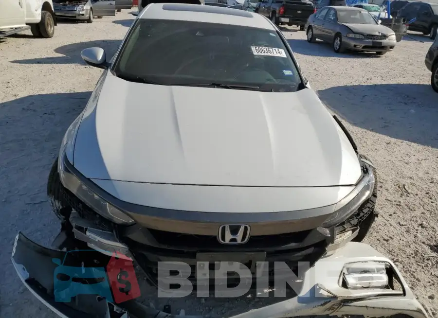 1HGCV2F38JA039427 Photo# 5