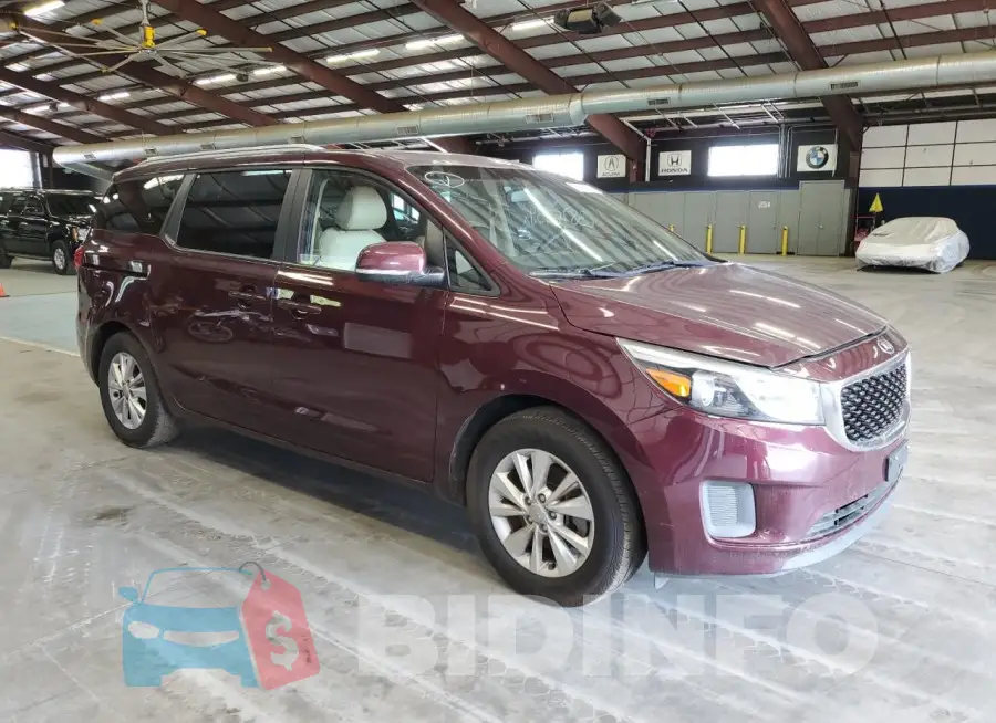 KNDMB5C10F6019389 Photo# 4