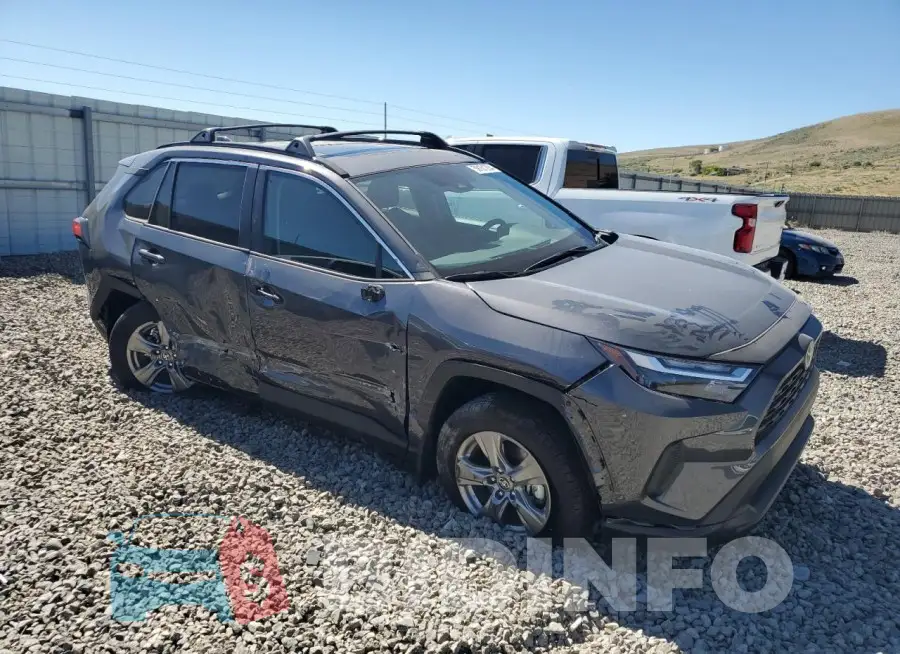 2T3P1RFV6RW452045 Photo# 4