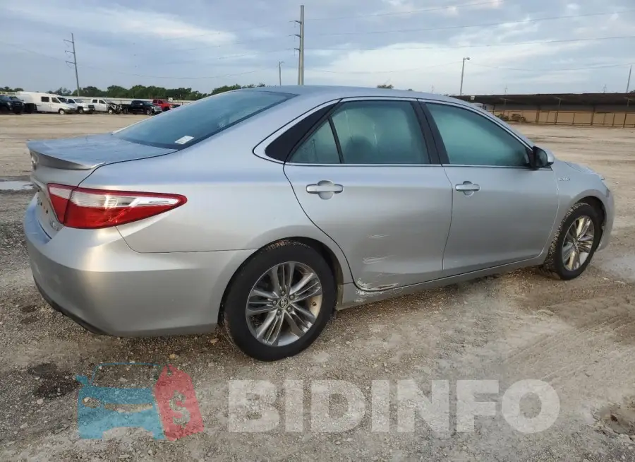 4T1BD1FK1FU150529 Photo# 3