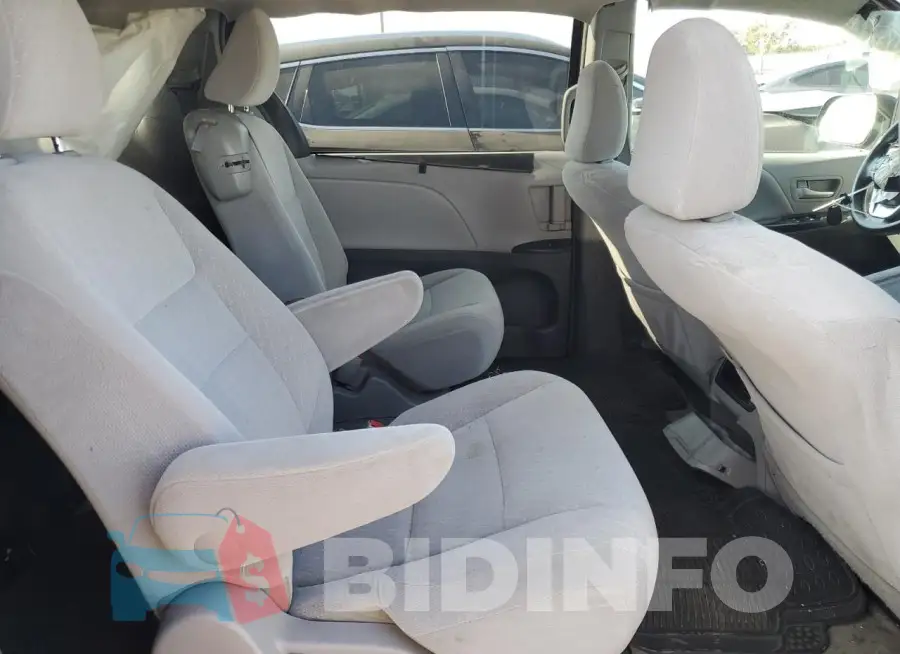 5TDKZ3DCXHS829560 Photo# 11