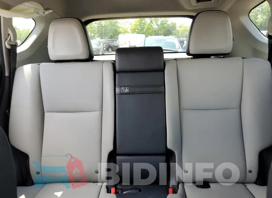 JTMDJREV6HD075247 Photo# 10