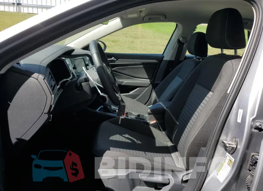 3VW5M7BU0RM053274 Photo# 7