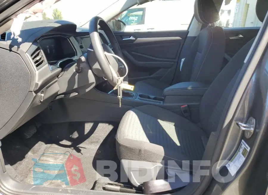 3VW5M7BU2RM090214 Photo# 7
