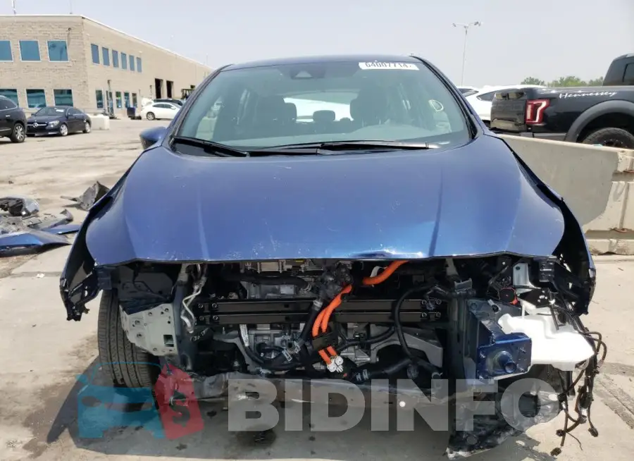 1N4AZ1BV2RC553291 Photo# 5