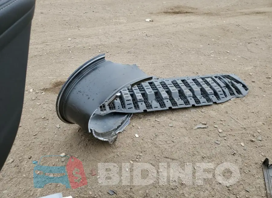 1N4BL4BV8LC135686 Photo# 12